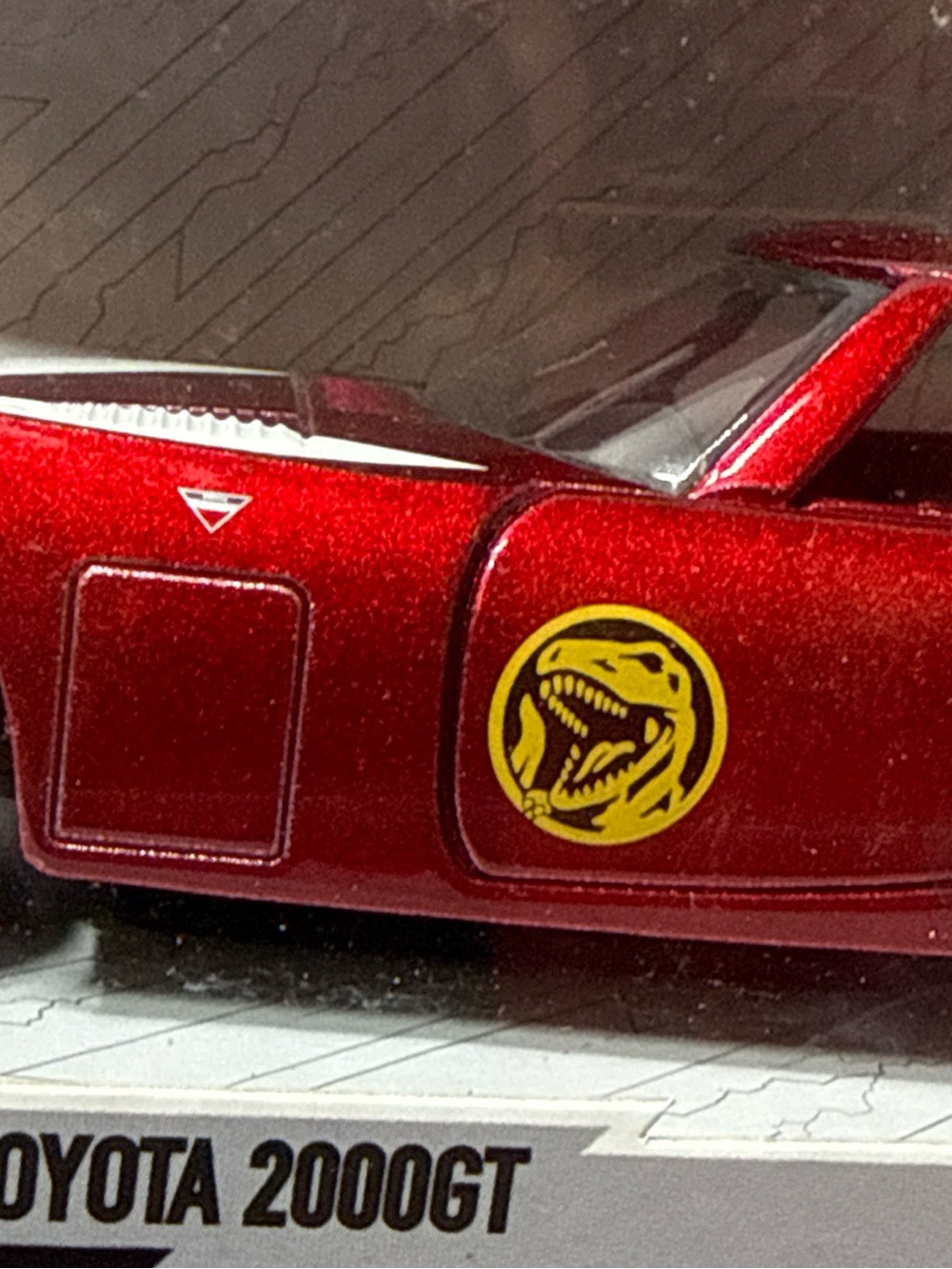 Power Ranger Red Ranger with Red 1967 Toyota 2000GT Toy Set - Picture 4 of 15